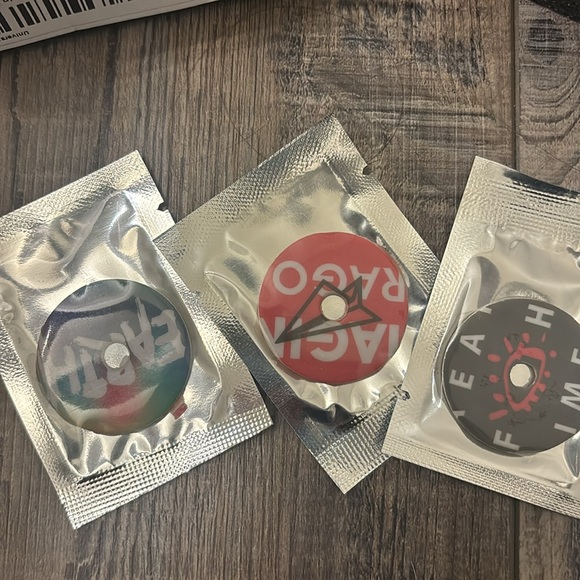 Spinning turntable car air freshener - Picture 4 of 5